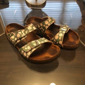 Papillio Birkenstock’s